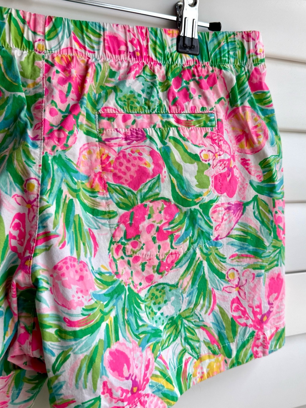 Lilly Pulitzer Pink & Green Tropical Print Bermuda Shorts | Size M - Picture 4 of 9